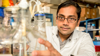 Kartik Chandran é PhD em Engenharia Ambiental pela Universidade de Connecticut e professor da Universidade de Columbia (Foto: MacArthur Foundation)